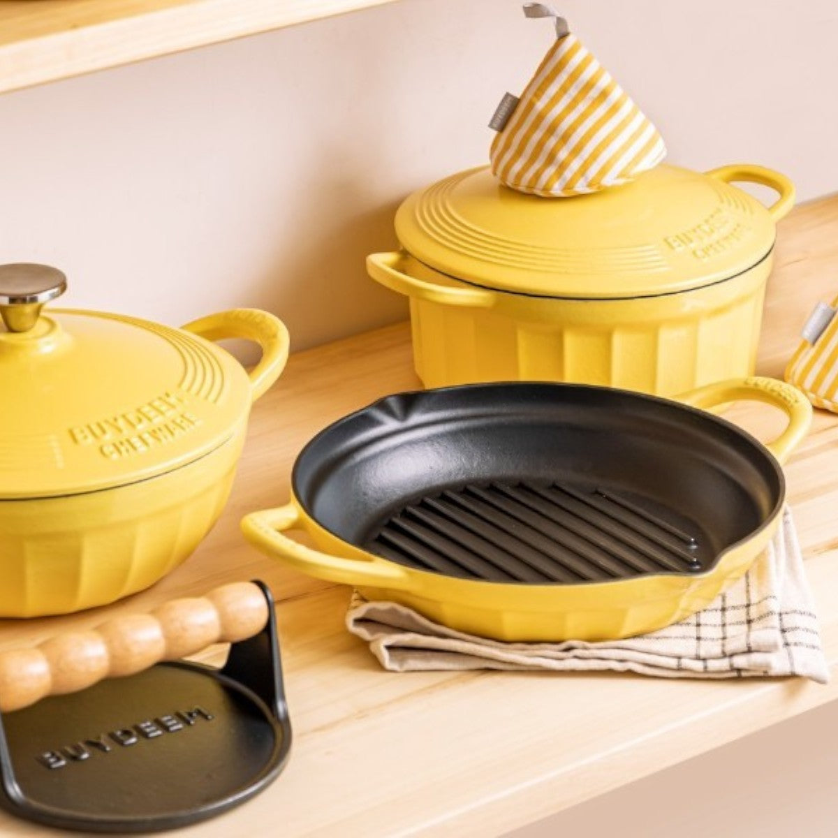 Buydeem CP553 Enamelled Cast Iron Grill Pan 26 cm Pastel Yellow