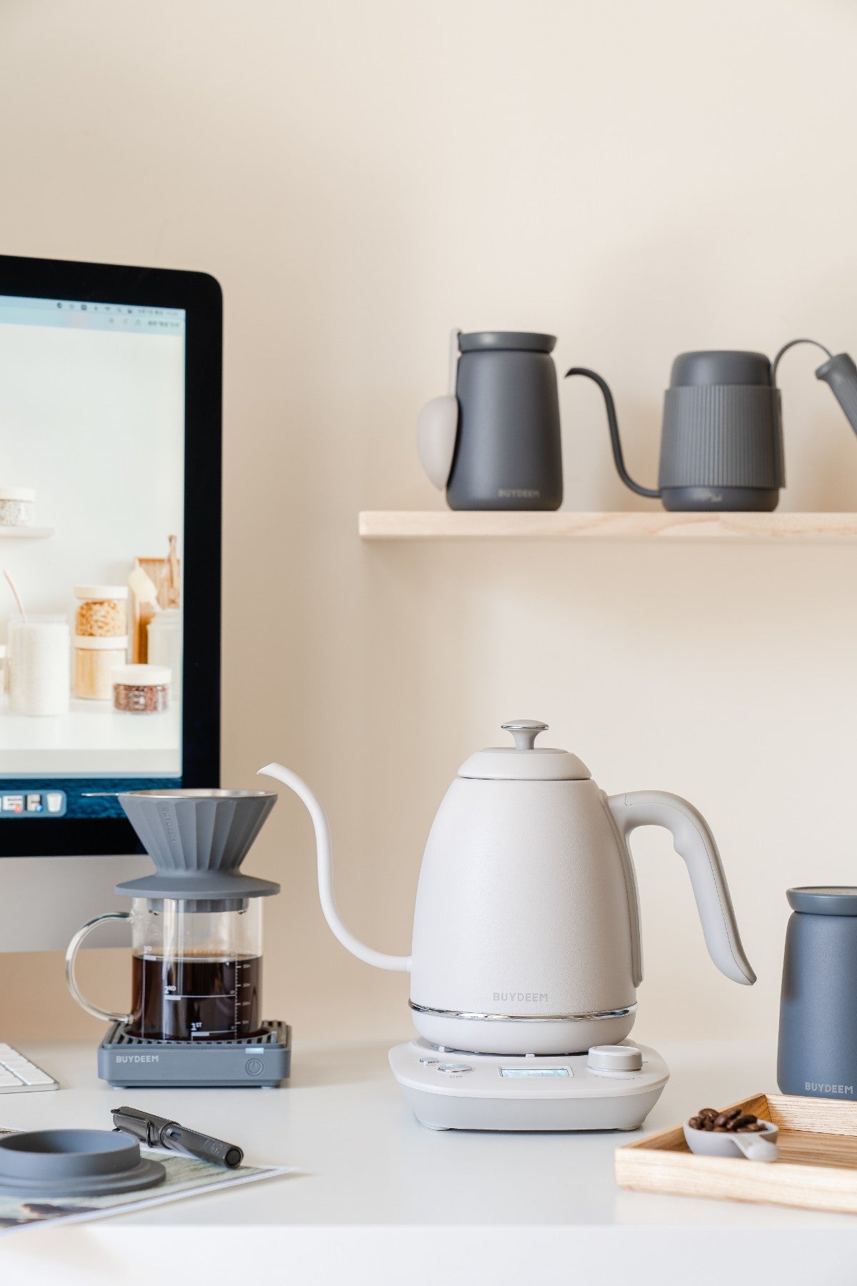 Buydeem K821 Gooseneck Electric Kettle with Temperature Control, Pastel Cream