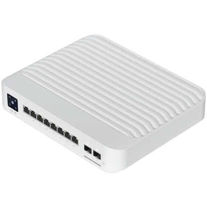 Switch UniFi Pro 8 PoE UBIQUITI outdoor white