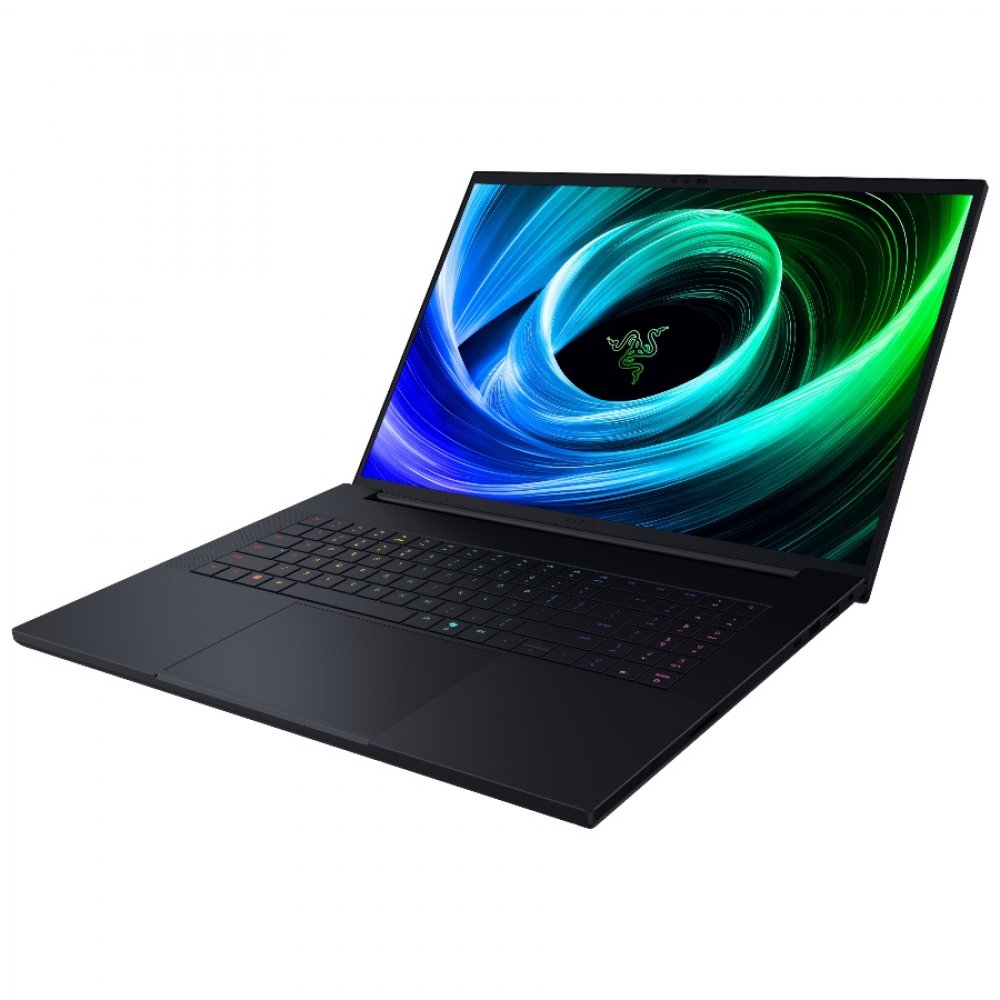RAZER Blade 18, UHD+ 240Hz, 64GB RAM, RTX 5090, 4TB SSD