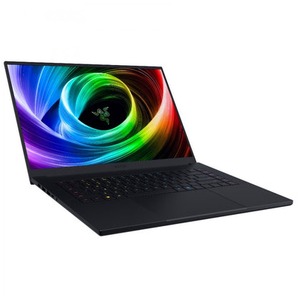 RAZER Blade 16 QHD+ 240Hz OLED Ryzen 9 365 32GB RTX 5070 1TB