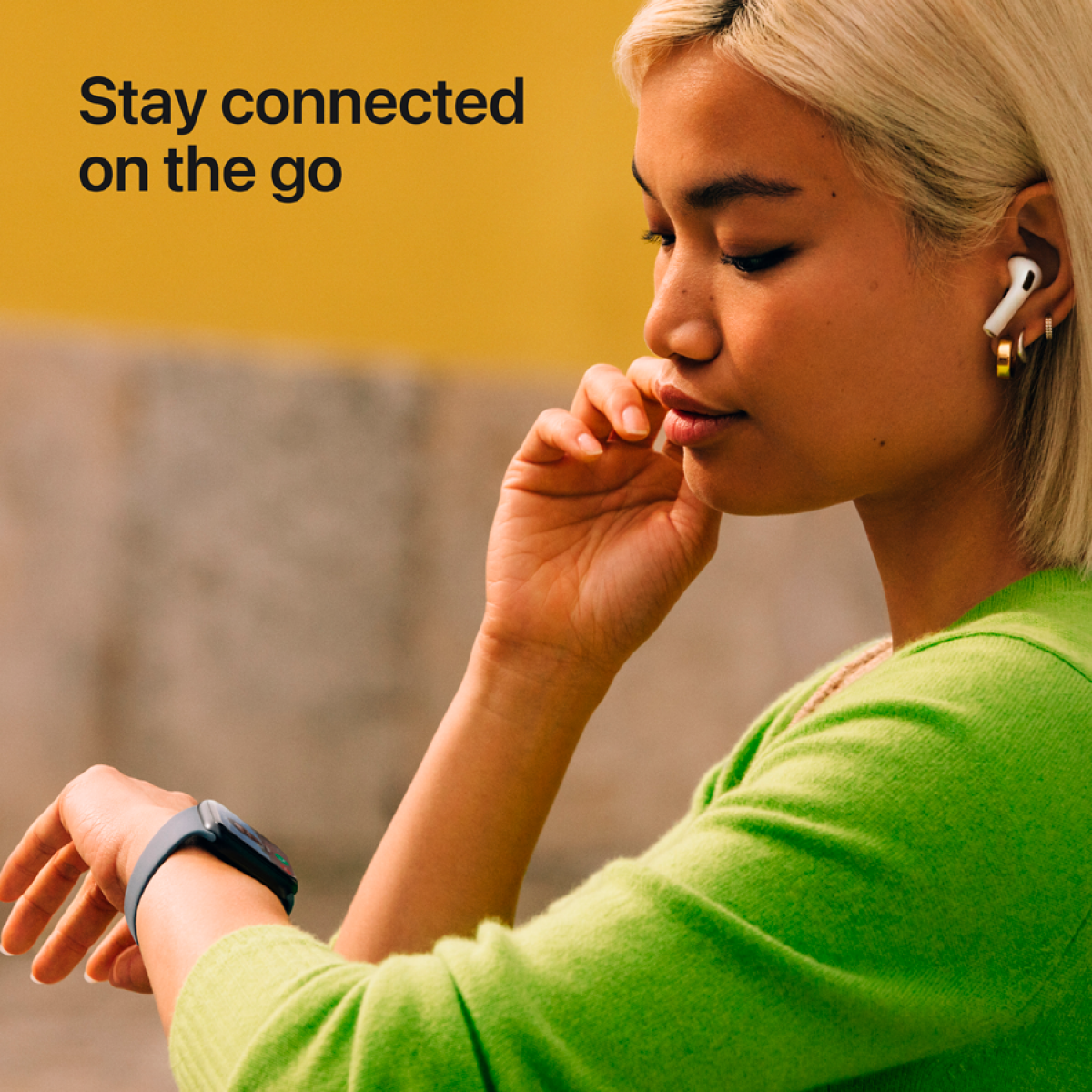 Apple Watch SE 3 GPS 44 mm Aluminium Midnight mit Sportarmband M/L