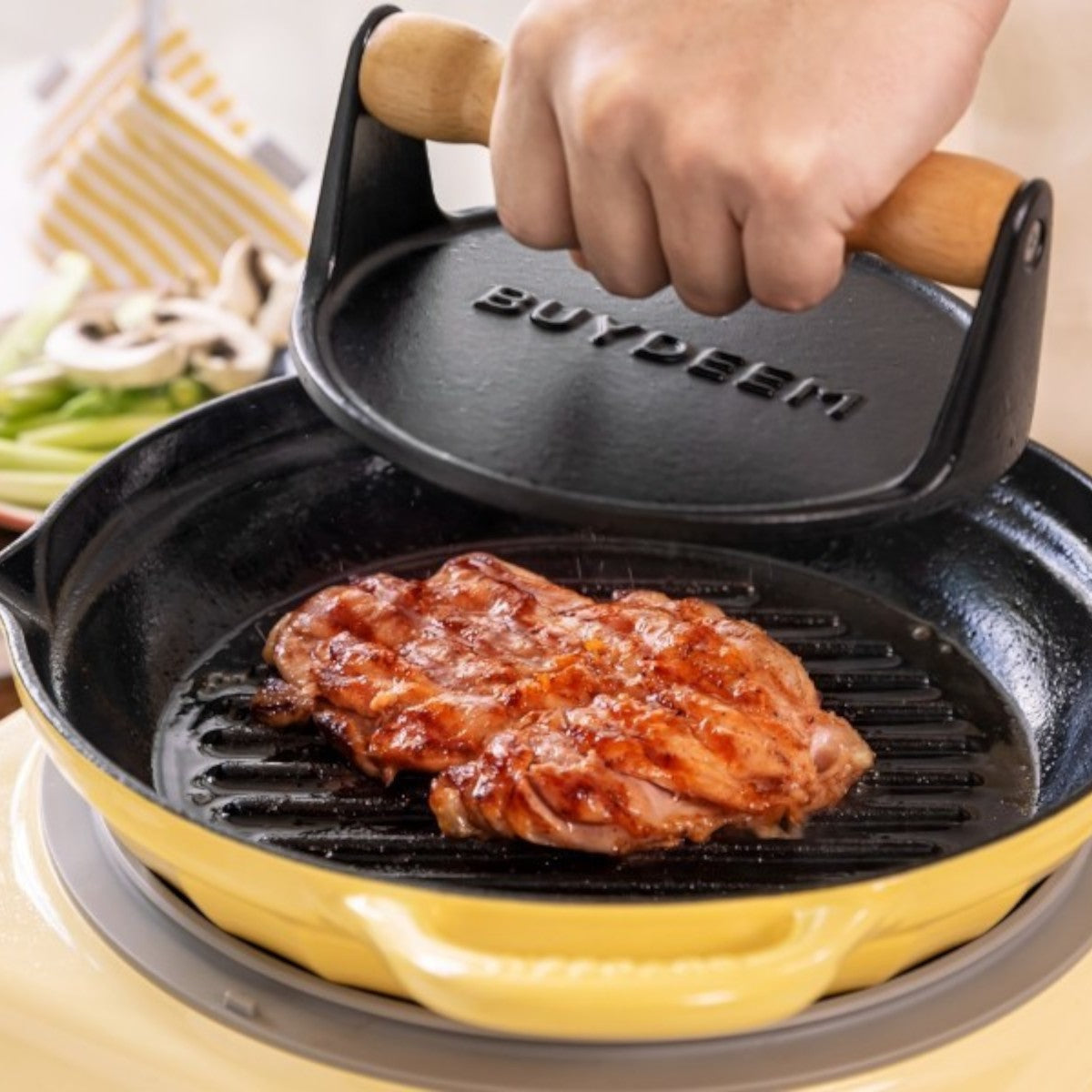 Buydeem CP553 Enamelled Cast Iron Grill Pan 26 cm Pastel Yellow