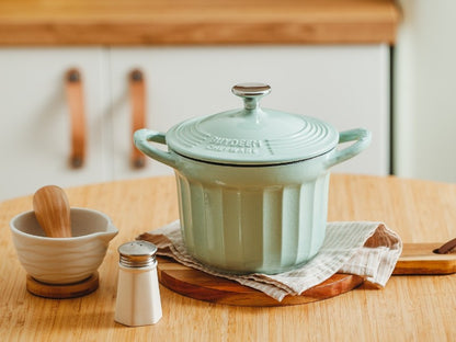Buydeem CP541 Enamelled Cast Iron Pot 1.8L Kitchen Pastel Green