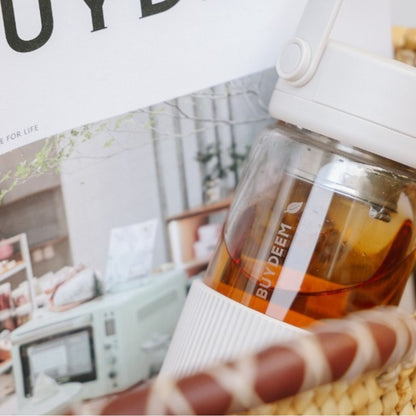 Buydeem DG42 300 ml White Glass Bottle with Infuser