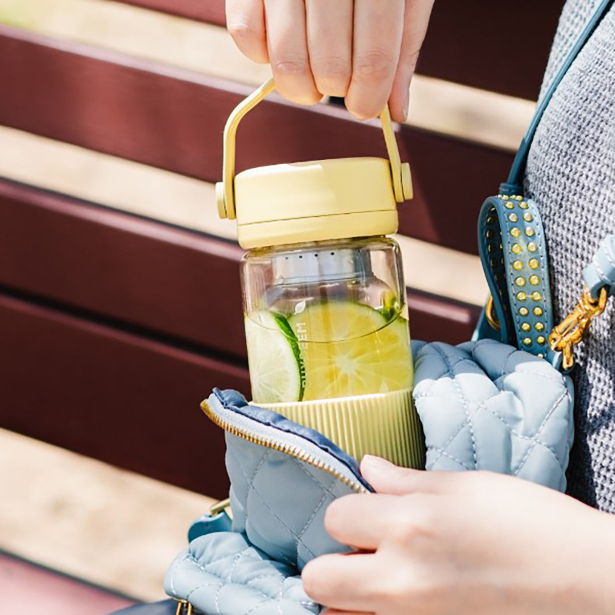 Buydeem DG42 Yellow 300ml Glass Tea Infuser Bottle