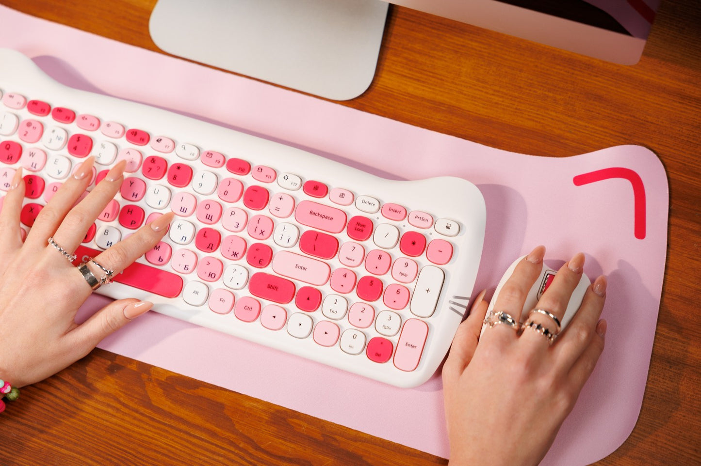 Canyon HSET-W6 Tastatur-Maus-Set mit Katzenmotiv und Mauspad, Pink