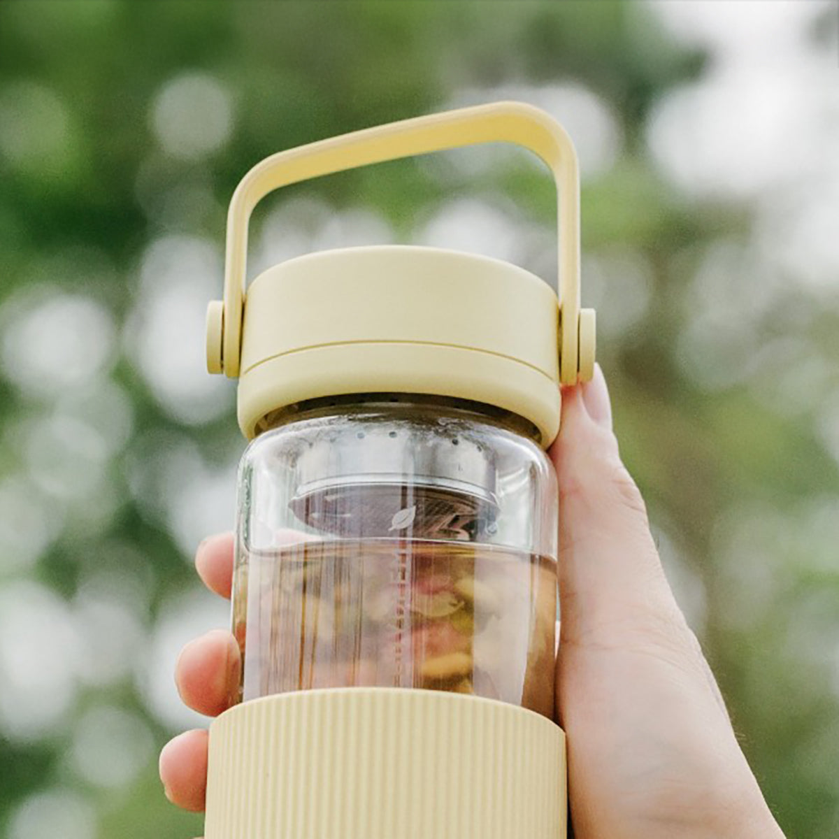 Buydeem DG42 Yellow 300ml Glass Tea Infuser Bottle
