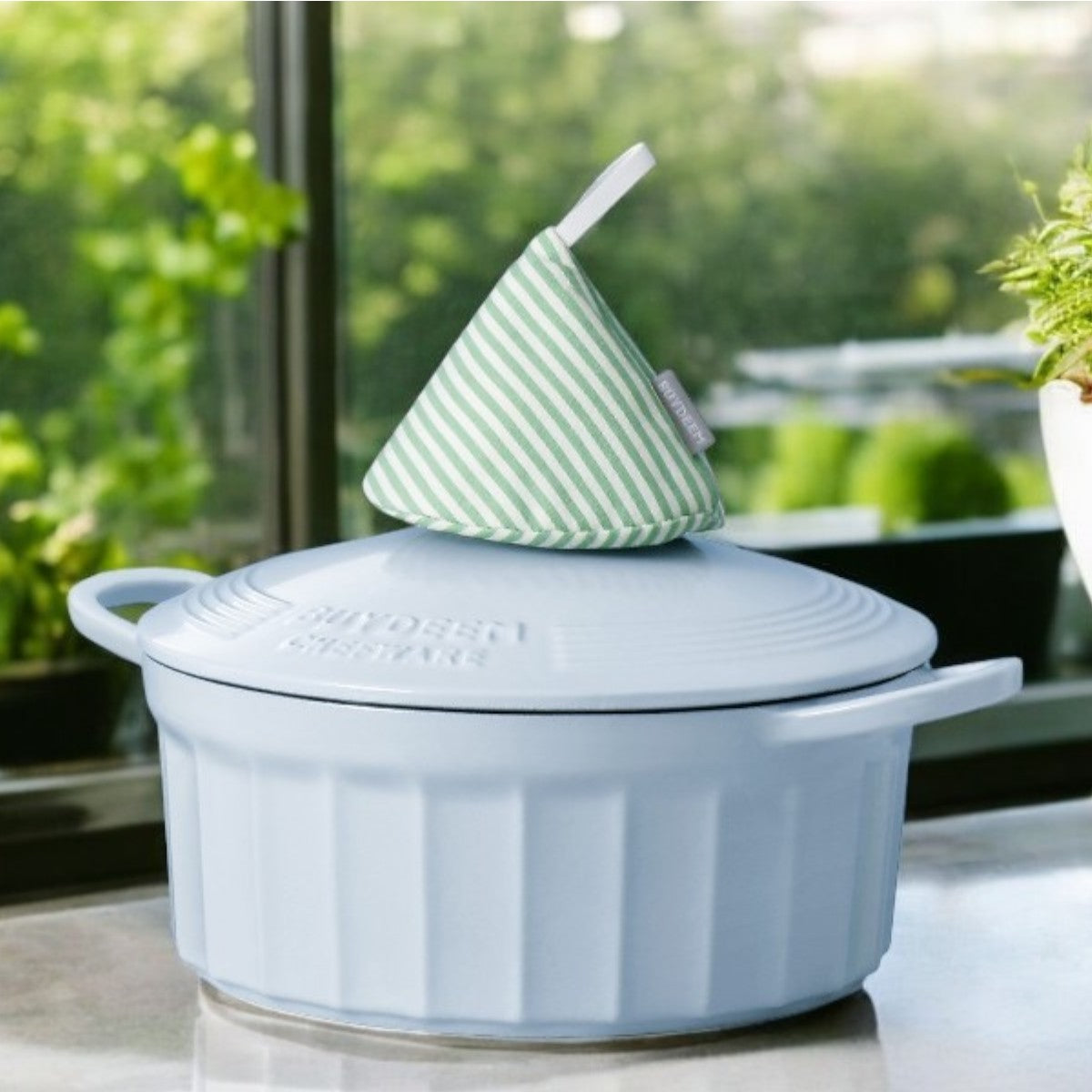 Buydeem Gusseisen-Emaille-Topf CP521, 2,9 l, Pastellblau
