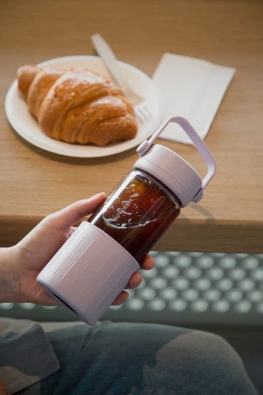 Butelka szklana z zaparzaczem Buydeem CD1008 350 ml do herbaty Fioletowa