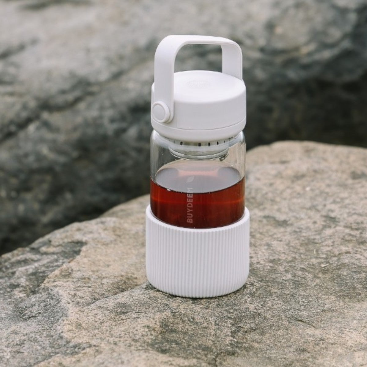 Buydeem DG42 300 ml White Glass Bottle with Infuser